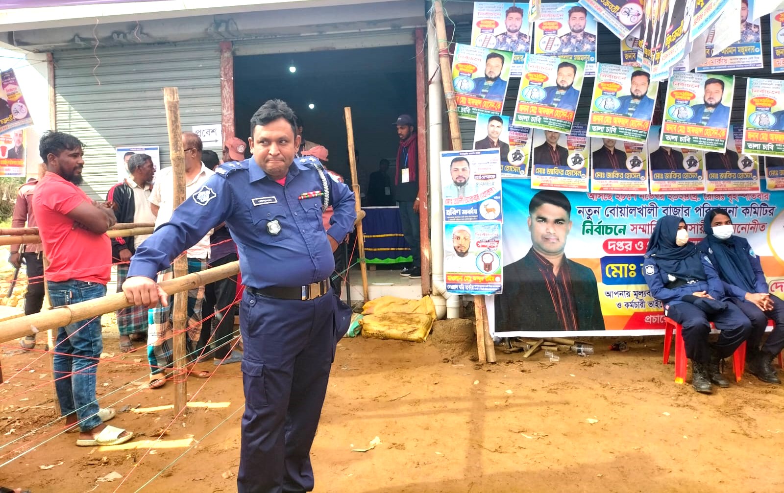 দীঘিনালায় বোয়ালখালী বাজার নির্বাচনে ভোট গ্রহন চলছে