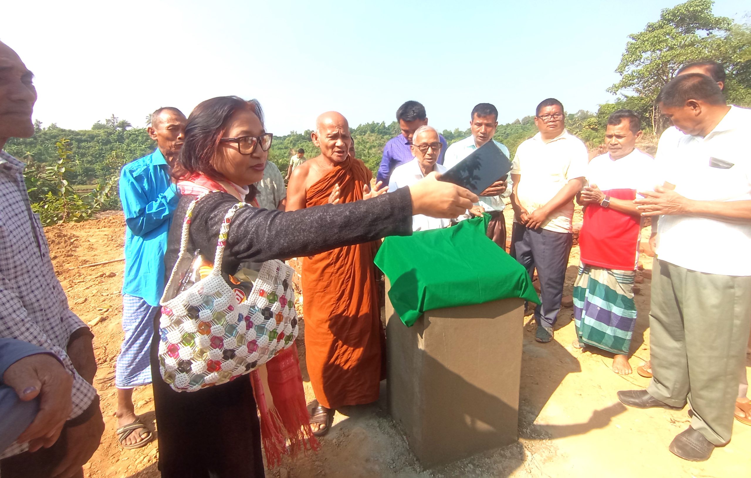 হরি কমল মহাজন নিম্ন মাধ্যমিক বিদ্যালয় এর ভিত্তি প্রস্তর স্থাপন