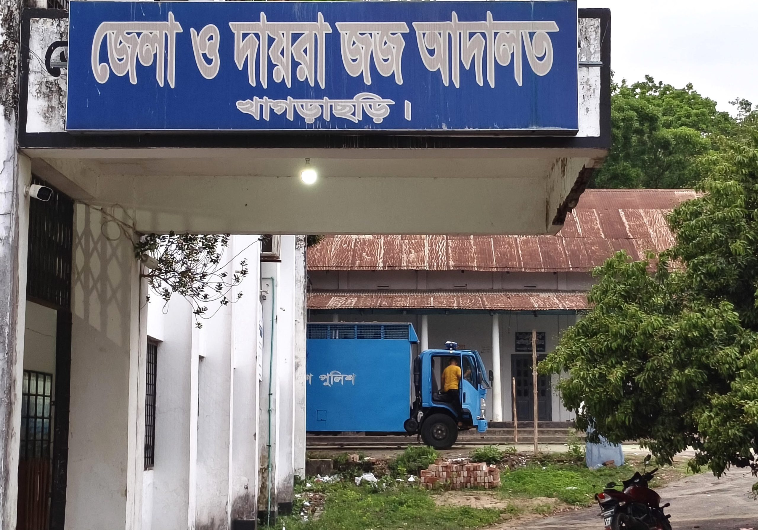 স্ত্রী হত্যা মামলায় ওয়াসিম আকরামের যাবজ্জীবন কারাদণ্ড