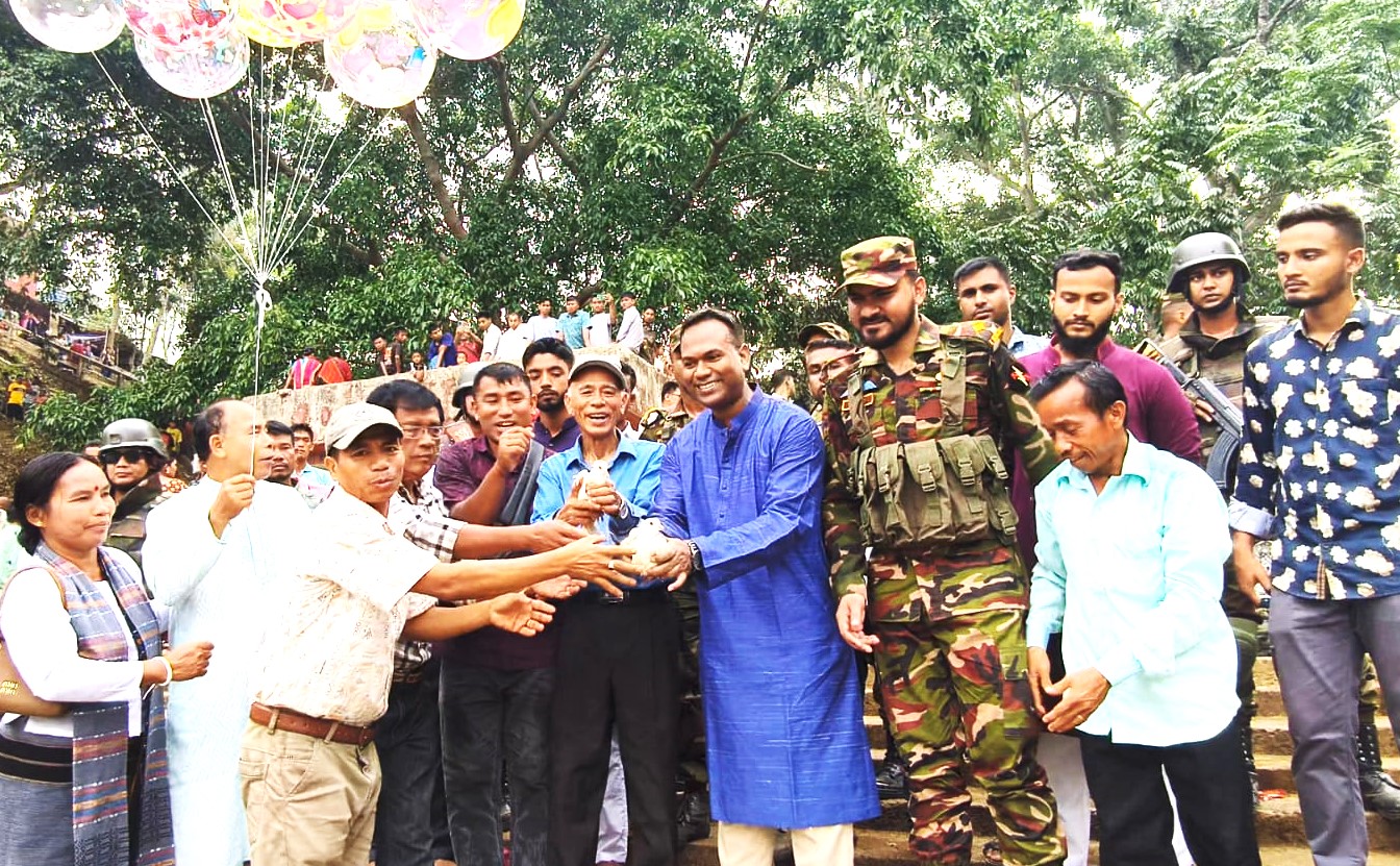 ঐতিহ্যবাহী মাতাই পুখরী তীর্থ মেলা ধর্মীয় ভাবগাম্ভীর্য ও উৎসবমুখর পরিবেশে অনুষ্ঠিত